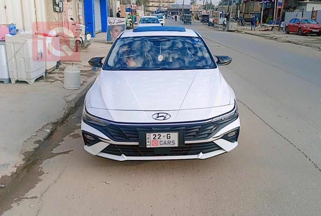 هیۆندای ئەلەنترا